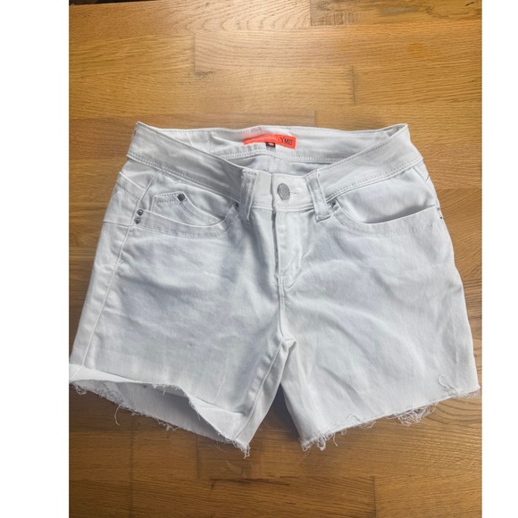 Ymi Jeans Pants - YMI Jeans Women's White Denim Cutoff Shorts with Frayed Hem Size 7